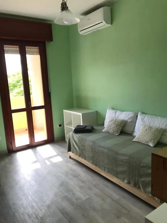 Frada'S Home Quartu SantʼElena 0*,  Italia